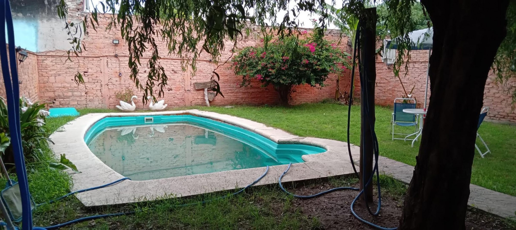 Excelente casa c/pileta