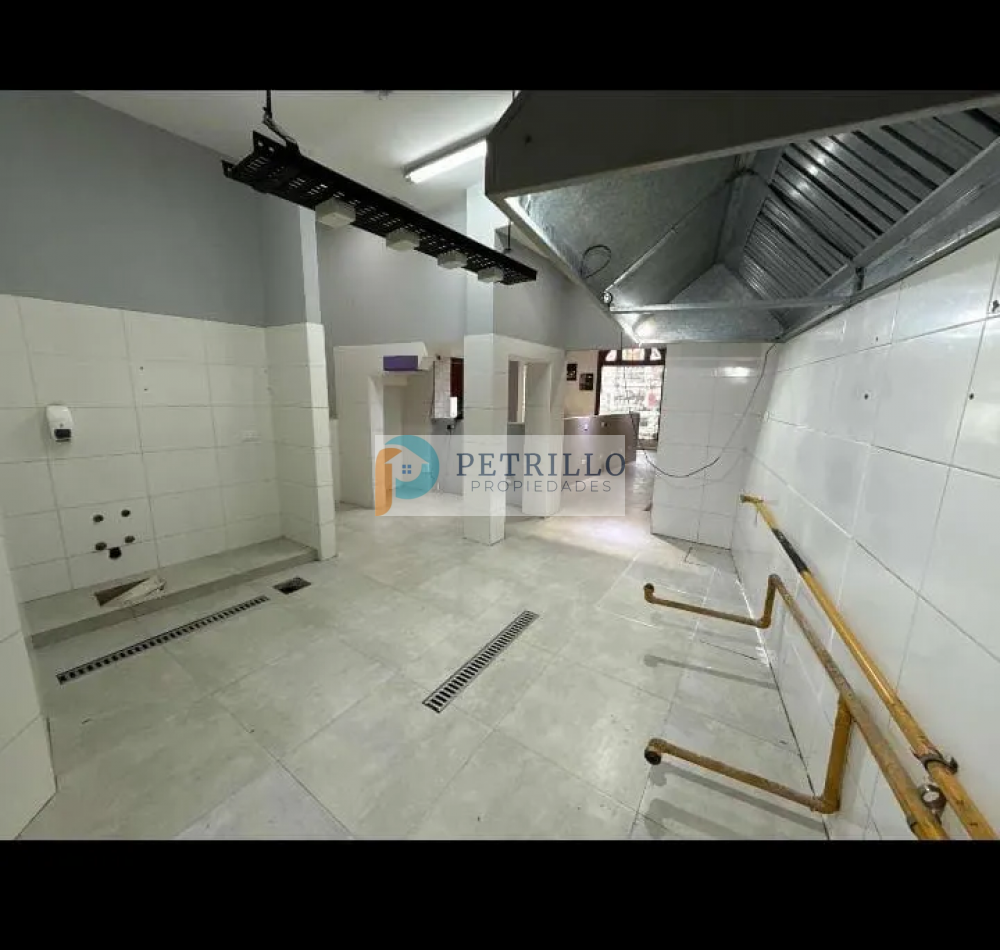 LOCAL COMERCIAL APTO GASTRONOMIA
