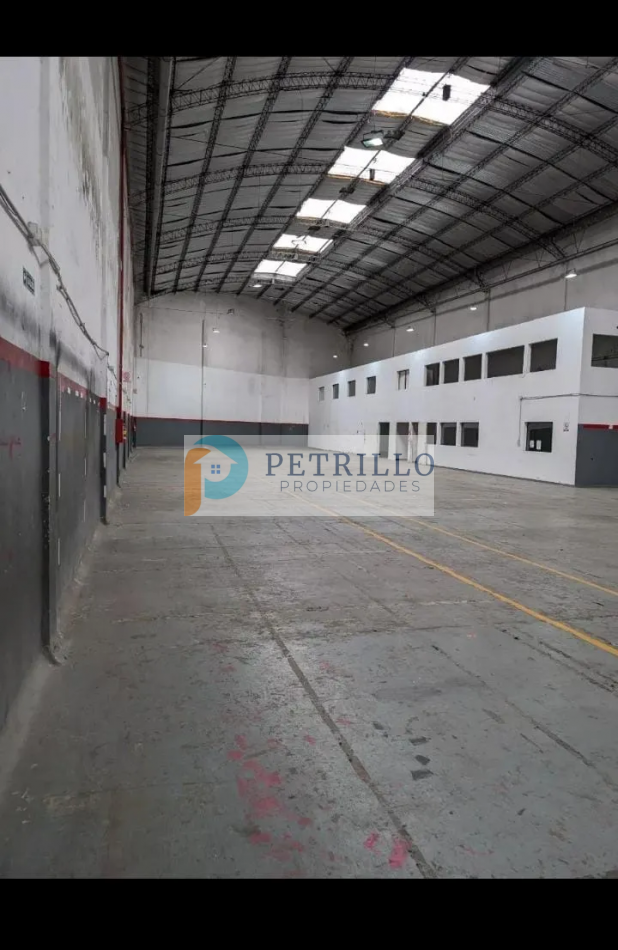 IMPORTANTE BODEGA COMERCIAL